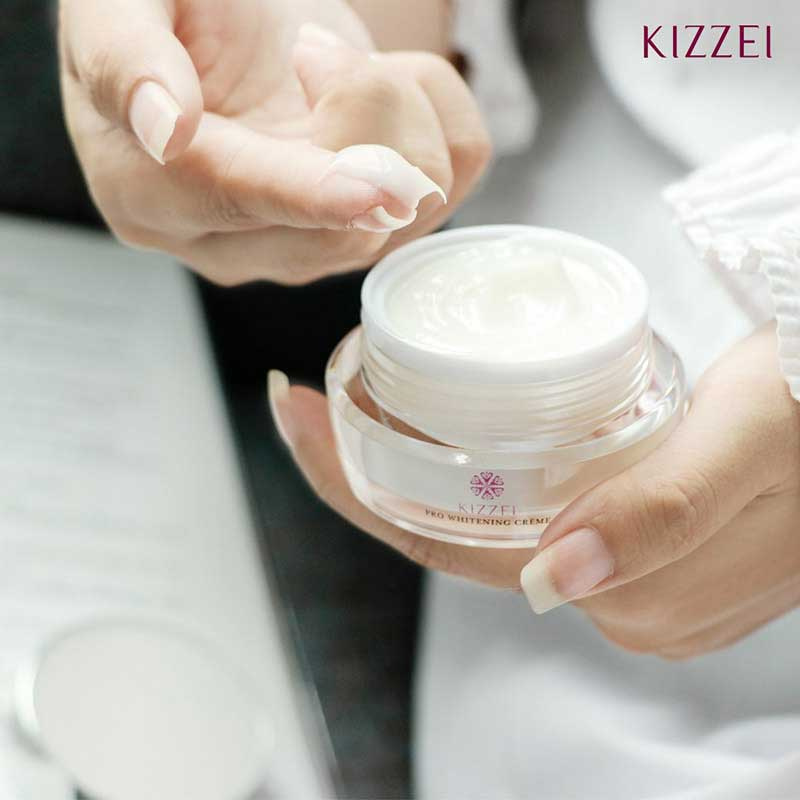 Kizzei ครีมบำรุงผิวหน้า Pro Whitening Creme 15 กรัม