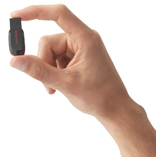 Sandisk Flash Drive Cruzer Blade 32GB 02