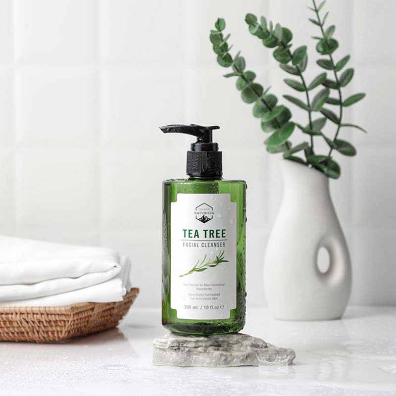 Naturista คลีนเซอร์ Tea Tree Facial Cleanser 300 มล.