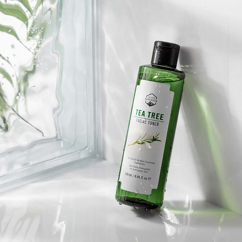 Naturista โทนเนอร์ Tea Tree Facial Toner 250 มล.