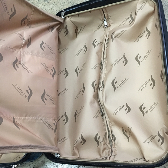 Fantastico กระเป๋าเดินทาง SS023RD-M 24" สีแดง Fantastico กระเป๋าเดินทาง SS023RD-M 24" สีแดง
