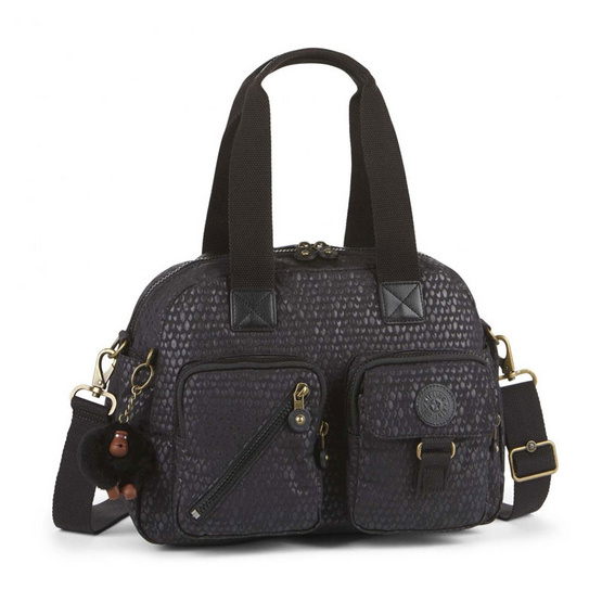 Kipling กระเป๋า Defea - Black Scale Emb Kipling กระเป๋า Defea - Black Scale Emb