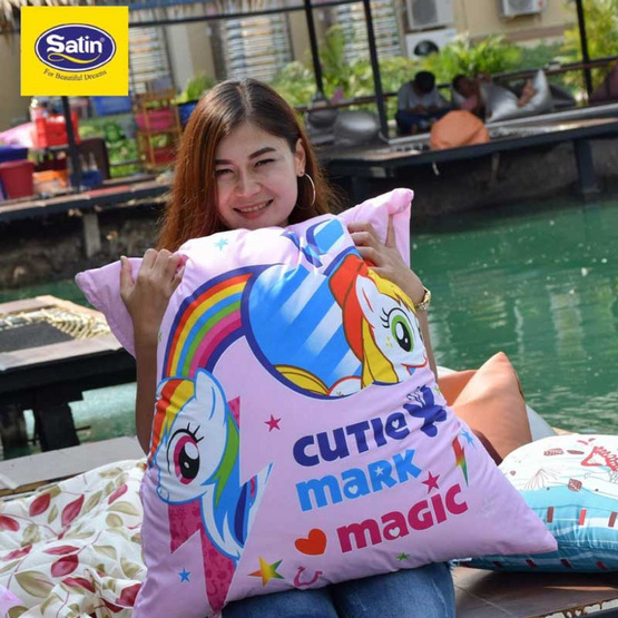 Satin Junior หมอนอิงจัมโบ้ 29" D069 Satin Junior หมอนอิงจัมโบ้ 29" D069