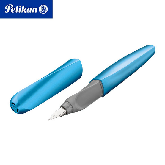 Pelikan ปากกาหมึกซึม TWIST Frosted Blue (แถมฟรี! หมึกหลอด 2 กล่อง) Pelikan ปากกาหมึกซึม TWIST Frosted Blue (แถมฟรี! หมึกหลอด 2 กล่อง)