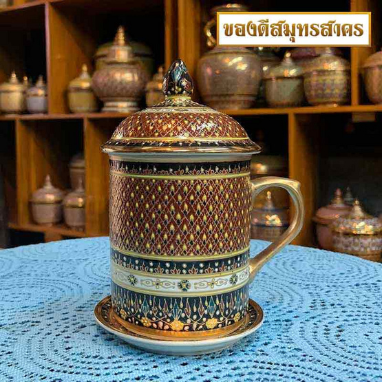 หนูเล็กเบญจรงค์ แก้วน้ำ เบญรงค์ ลายเทียนหยด สีแดง เคลือบด้าน หนูเล็กเบญจรงค์ แก้วน้ำ เบญรงค์ ลายเทียนหยด สีแดง เคลือบด้าน