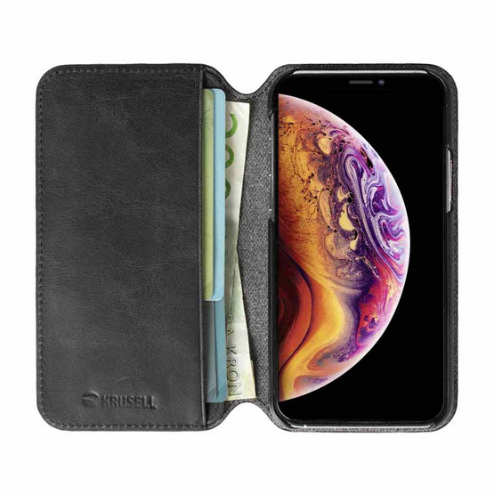 Krusell เคสมือถือ รุ่น SunnePhoneWallet สำหรับ iPhone 11 Krusell เคสมือถือ รุ่น SunnePhoneWallet สำหรับ iPhone 11