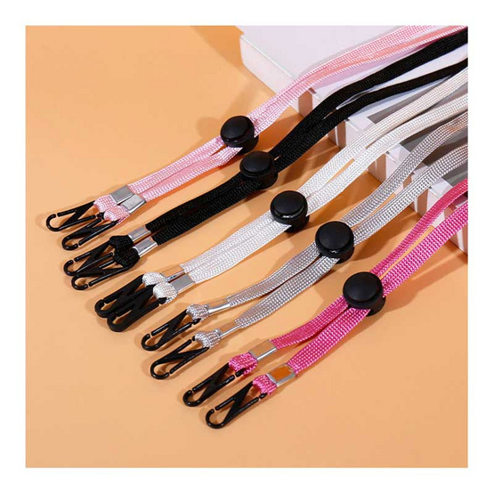 Fancyqube สายคล้องหน้ากากอนามัย (แพค4ชิ้น คละสี) Fancyqube สายคล้องหน้ากากอนามัย (แพค4ชิ้น คละสี)