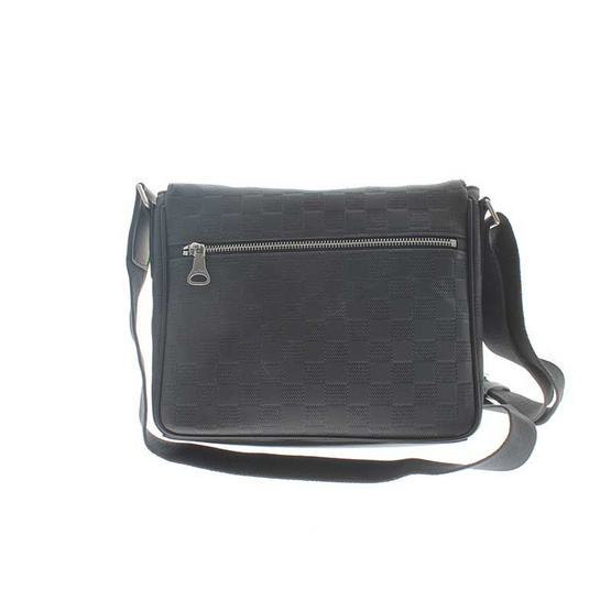 Pierre Cardin กระเป๋าสะพาย รุ่น PSJ5-VL97-2 BK Pierre Cardin กระเป๋าสะพาย รุ่น PSJ5-VL97-2 BK