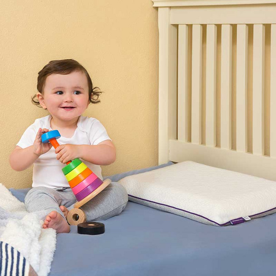 Clevamama หมอน ClevaFoam Toddler Pillow สำหรับเด็กอายุ 1 ปีขึ้นไป Clevamama หมอน ClevaFoam Toddler Pillow สำหรับเด็กอายุ 1 ปีขึ้นไป